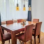 Apartment 3 Downtown Bilk *