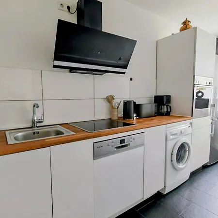 3 Downtown Bilk Appartement